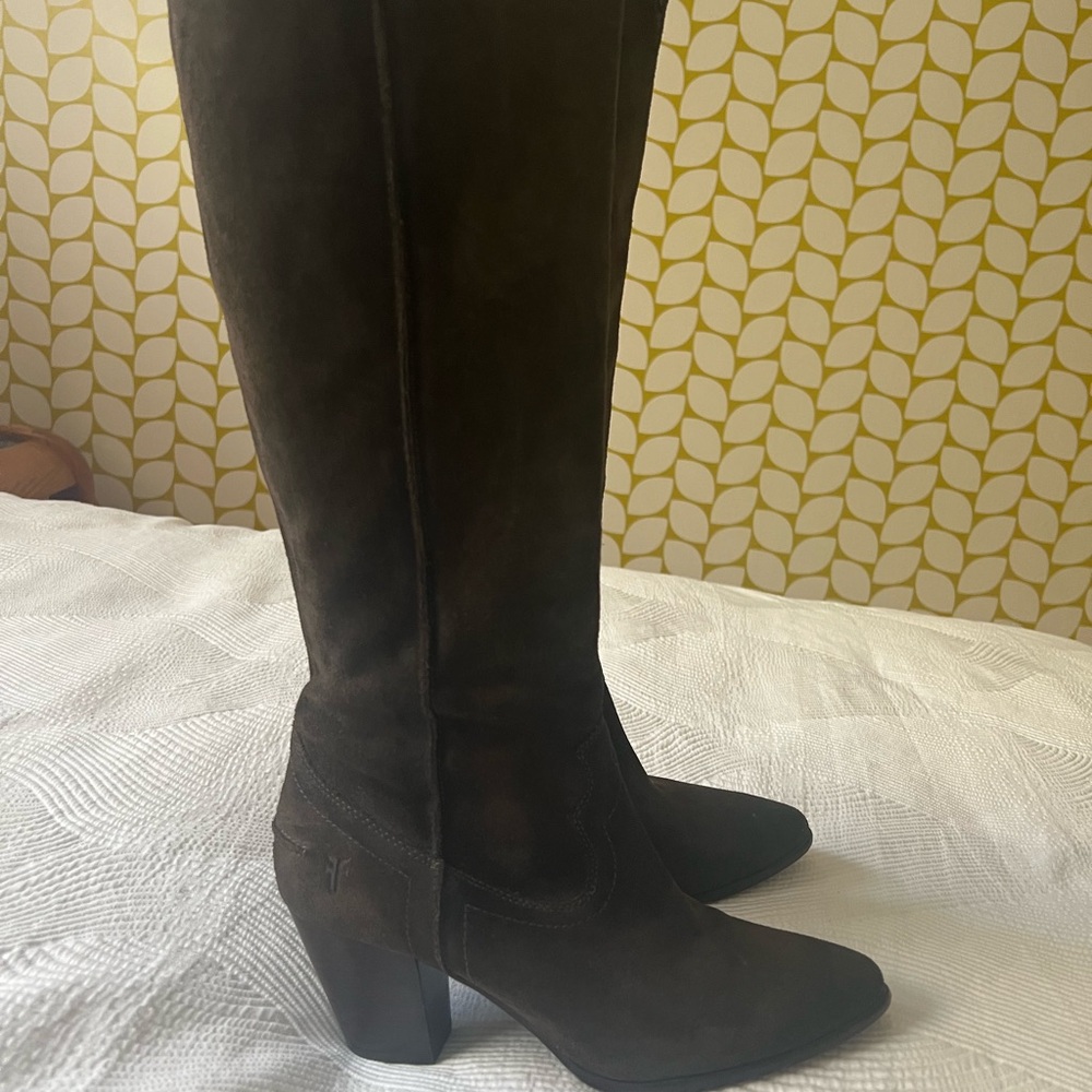 Olive Green Suede Frye Brown Heeled Boots like new